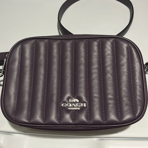COACH Crossbody - Picture 1 of 8